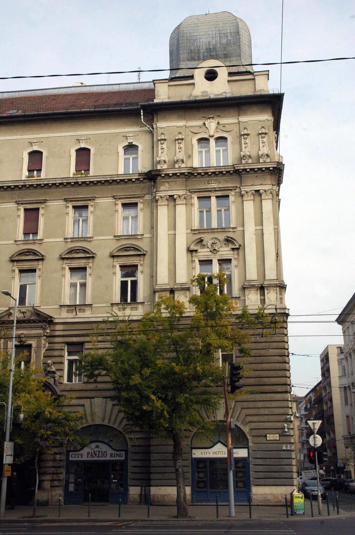 Ring 3* Budapeste